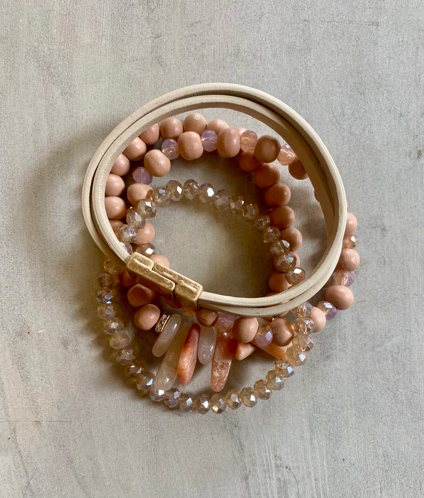 DUSTY PINK BEADED BRACELET SET